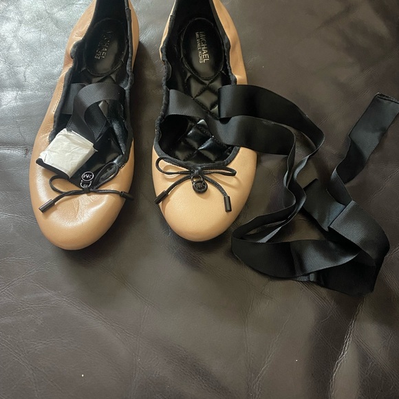 Michael Kors Ballet shoes/flats - Picture 7 of 7
